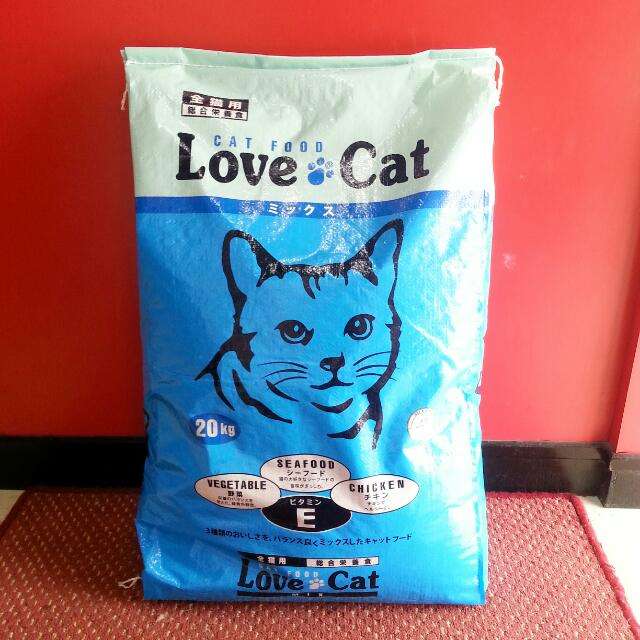 Review Makanan Kucing Love Cat ~ RadioKucing.com